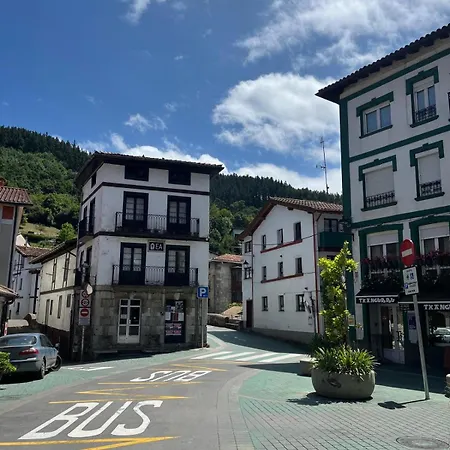 Salabardoa Ea アパート *